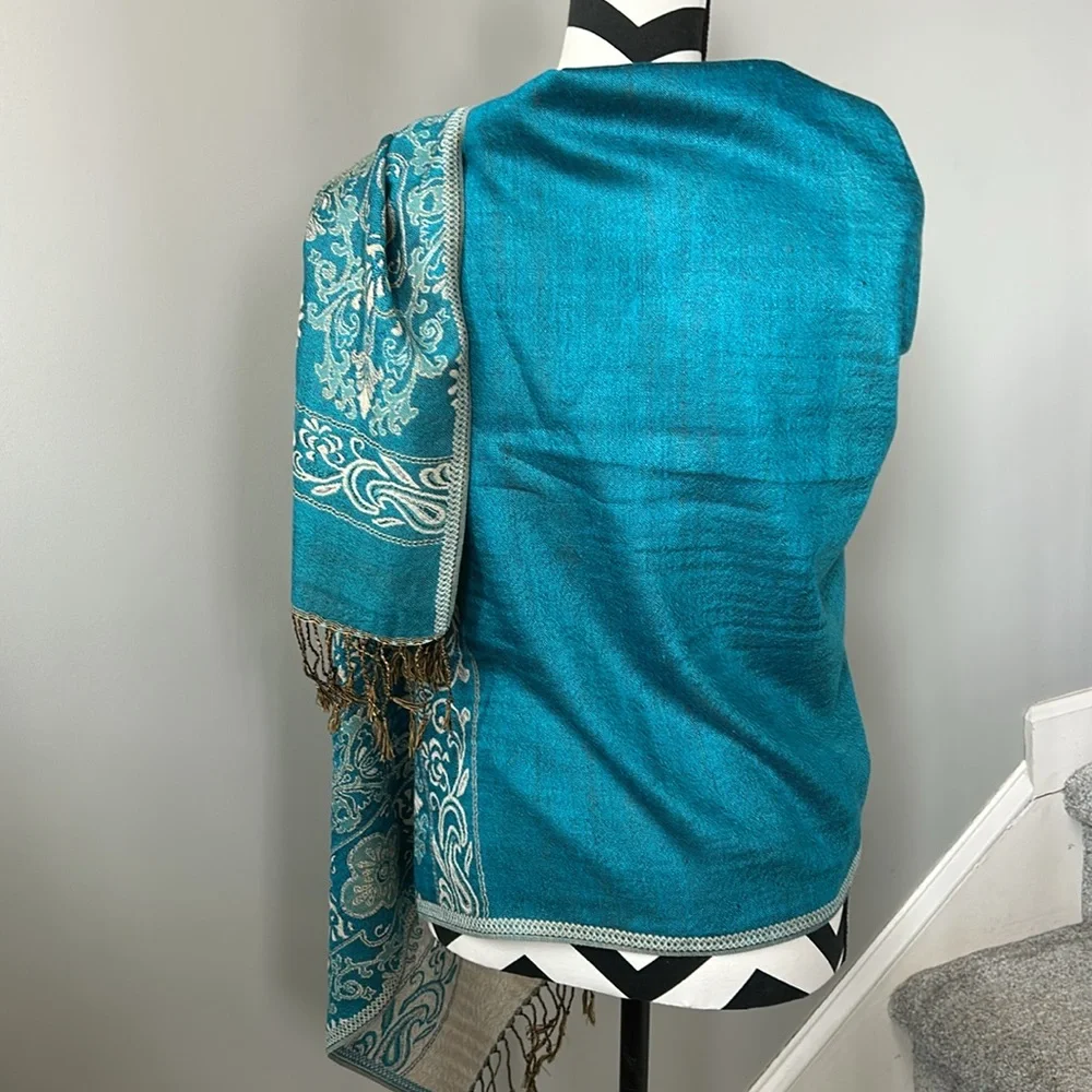 Blue/Green & Tan Scarf/Wrap - Picture 3 of 5